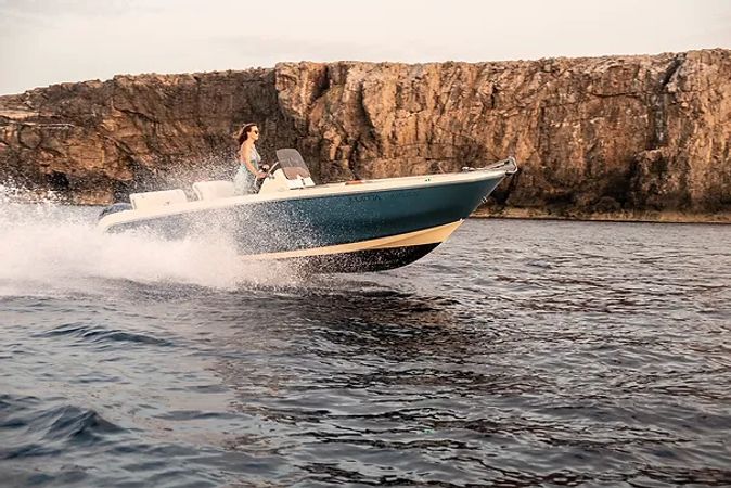 Invictus Capoforte SX200 | Julietta