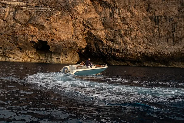 Invictus Capoforte SX200 | Julietta