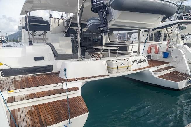 Lagoon 42 | Ziromon
