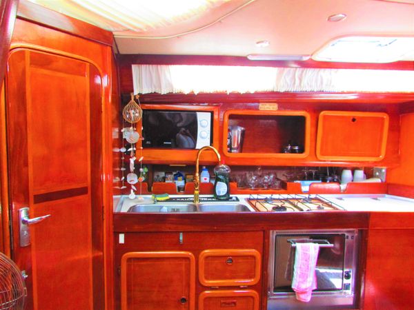 Dromor Venus 16 | Pacific