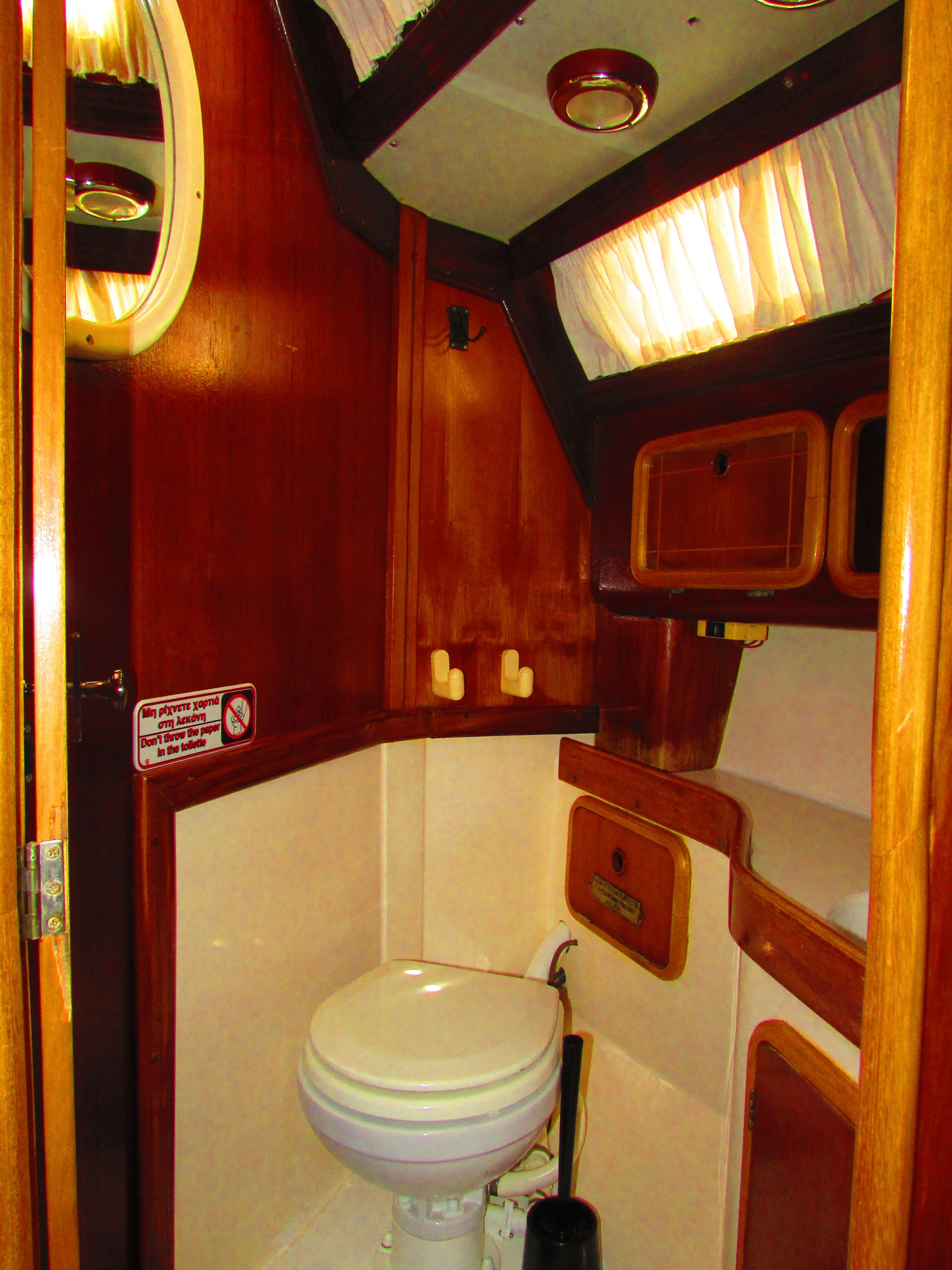 Dromor Venus 16 | Pacific