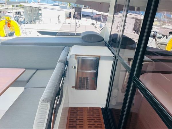 Fountaine Pajot Aura 51 | Carrie Lee