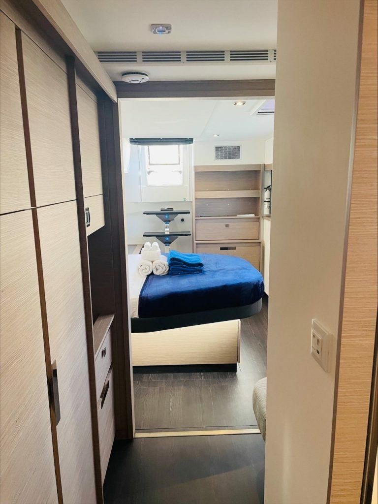 Fountaine Pajot Aura 51 | Carrie Lee