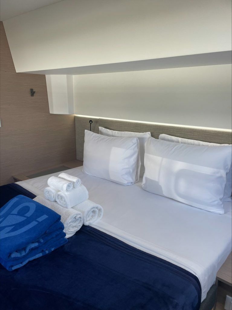 Fountaine Pajot Aura 51 | Carrie Lee