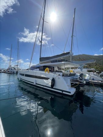 Fountaine Pajot Aura 51 | Carrie Lee
