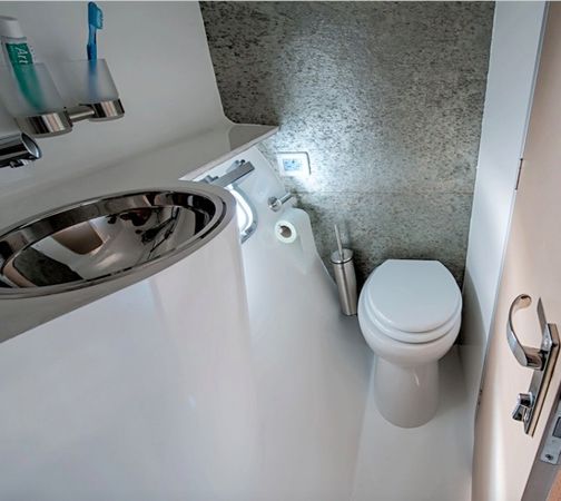 O-Yacht Class 4 | Aonyx