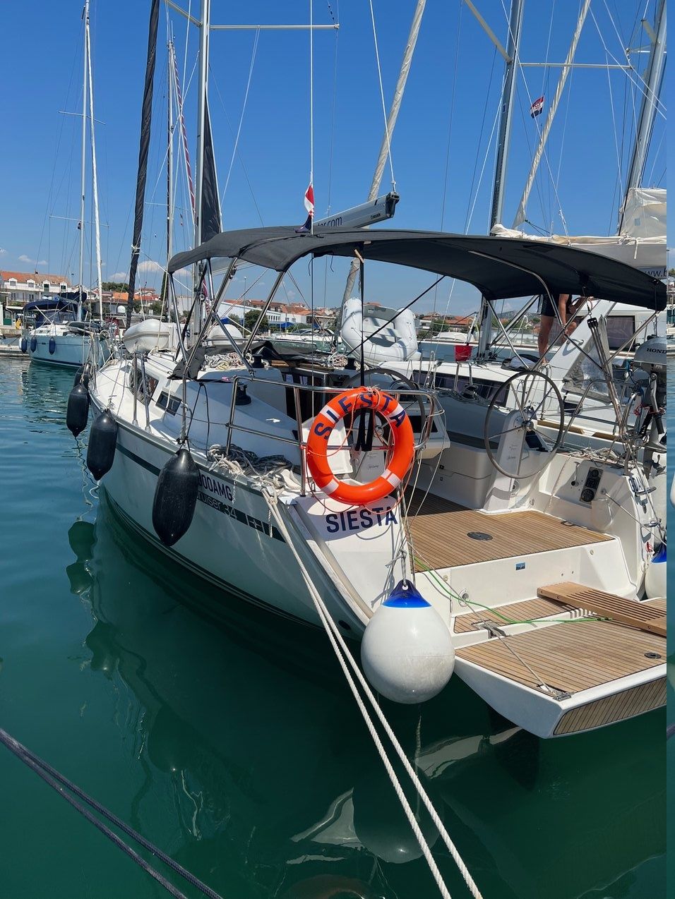 Bavaria Cruiser 34 | Siesta