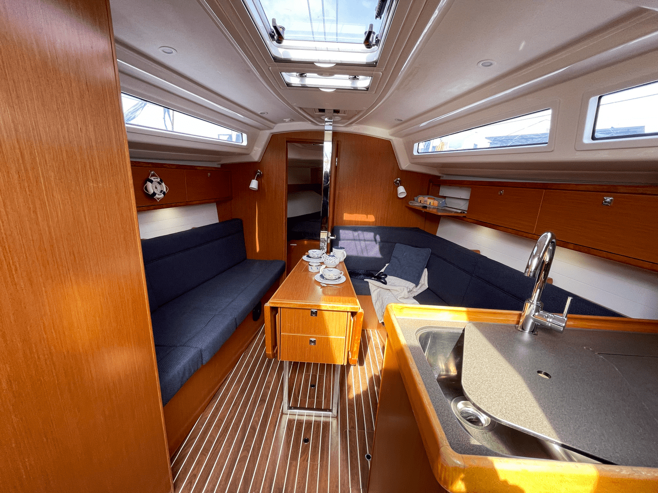 Bavaria Cruiser 34 | Siesta