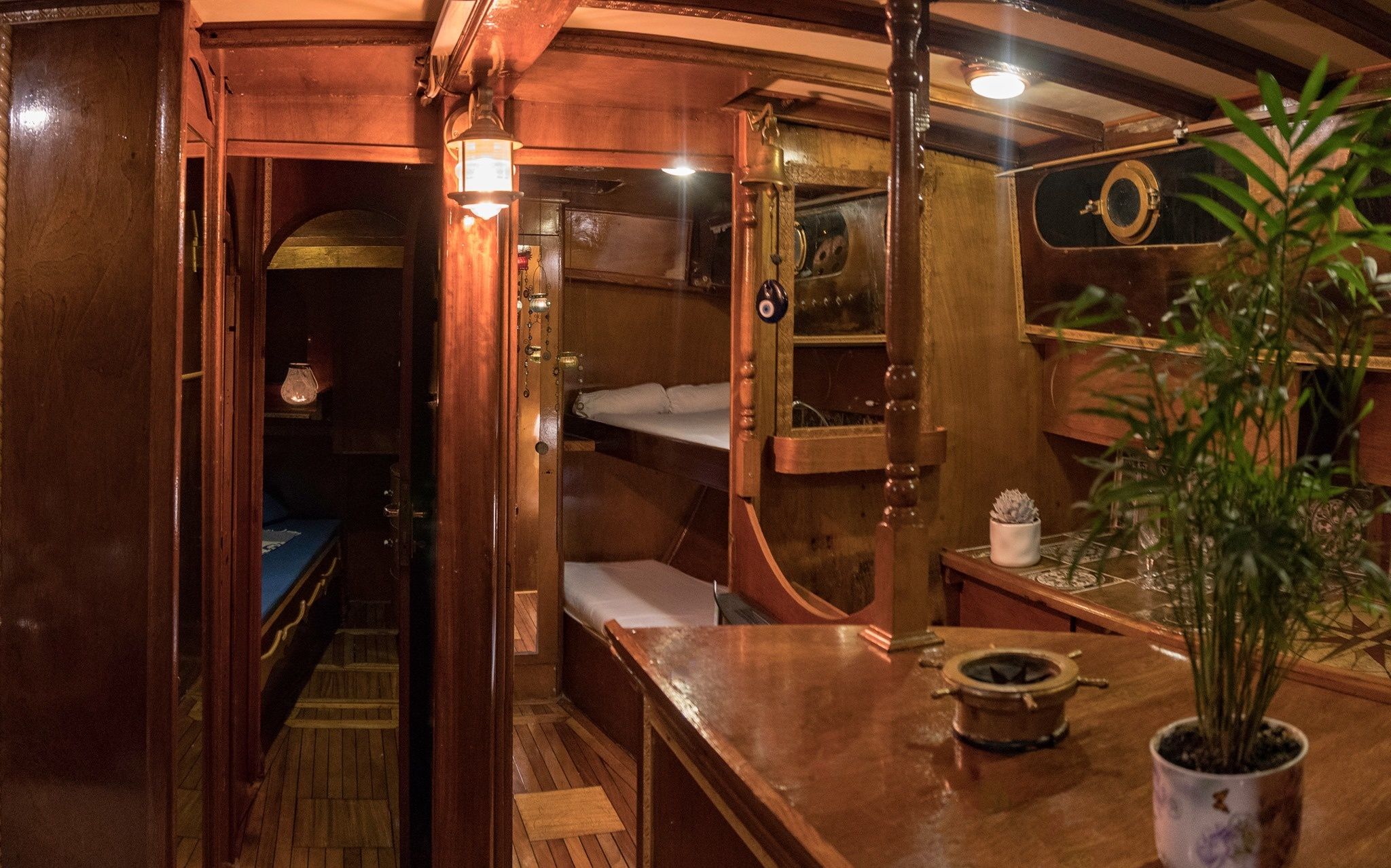 Custom Built 52 | Sara