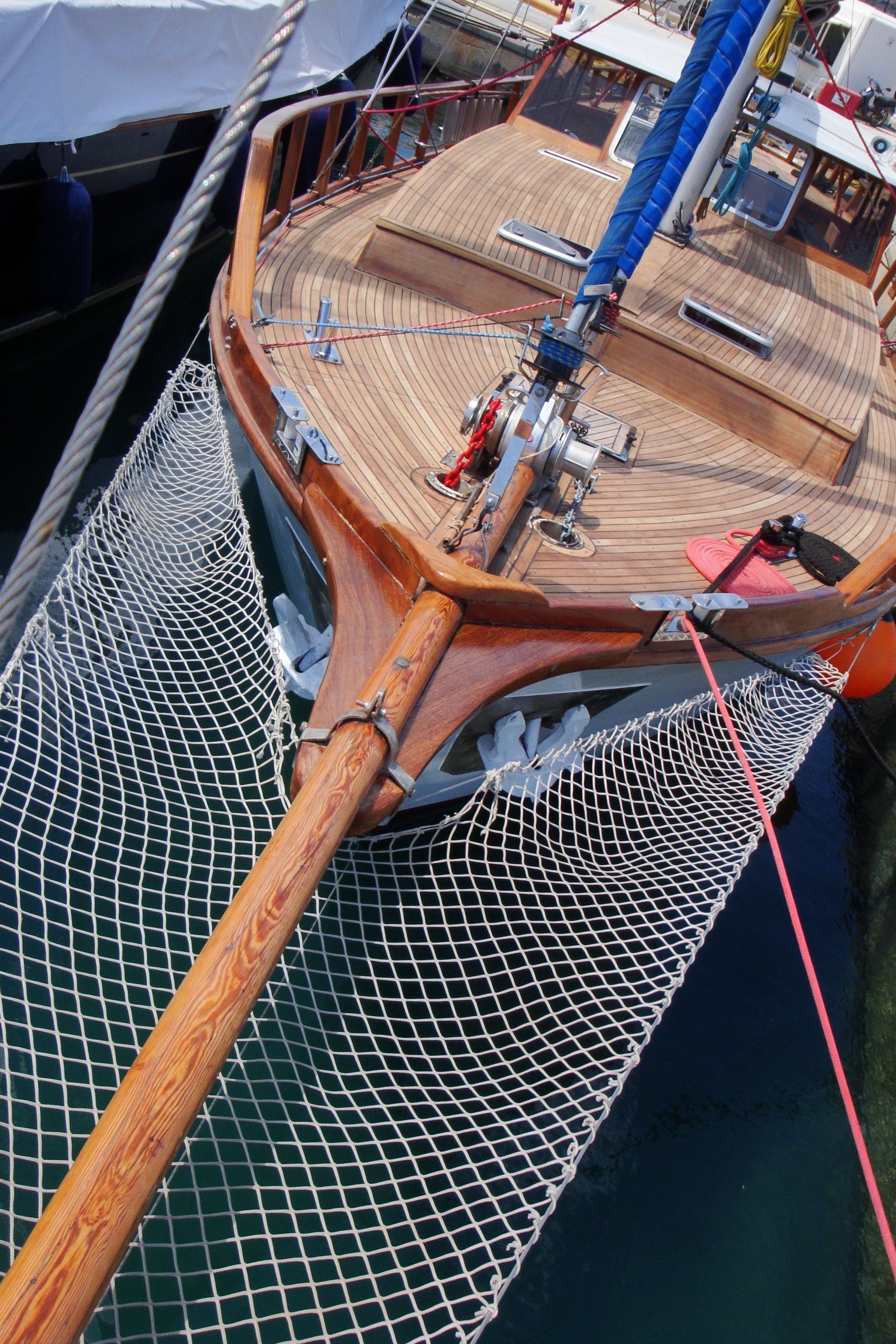 Custom Built 52 | Sara