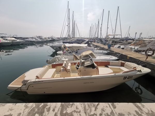 Invictus 280 | SX