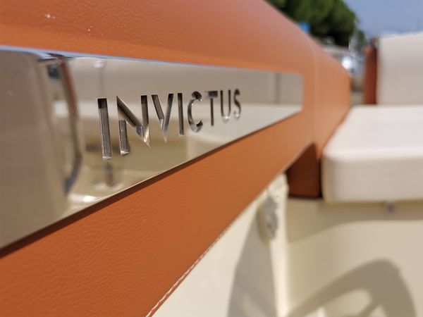 Invictus 280 | SX