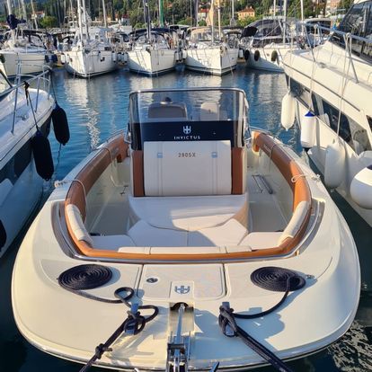 Invictus 280 | SX