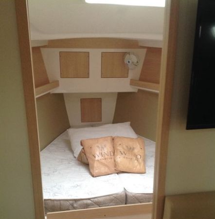 Delta 365 | Damis Jolie