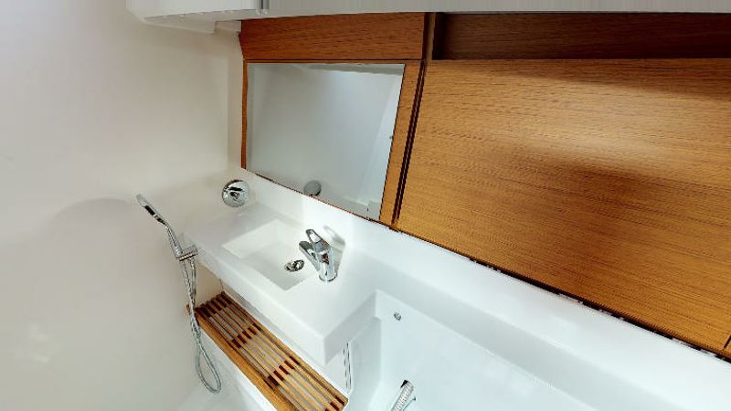 Jeanneau Sun Odyssey 440 | Corcho 13