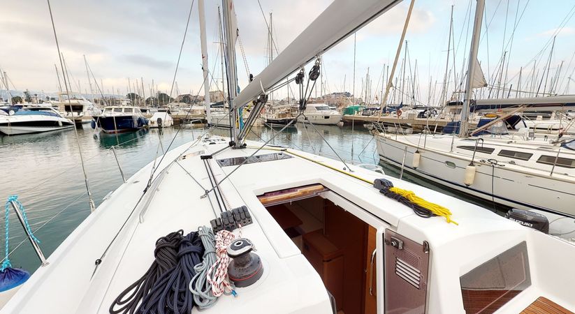 Jeanneau Sun Odyssey 440 | Corcho 13