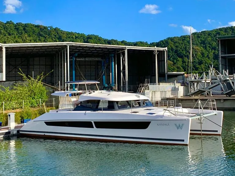 Catflash 43 | Kanhka