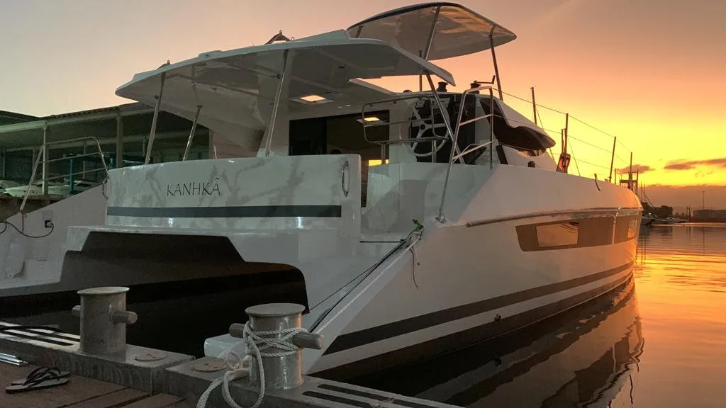 Catflash 43 | Kanhka