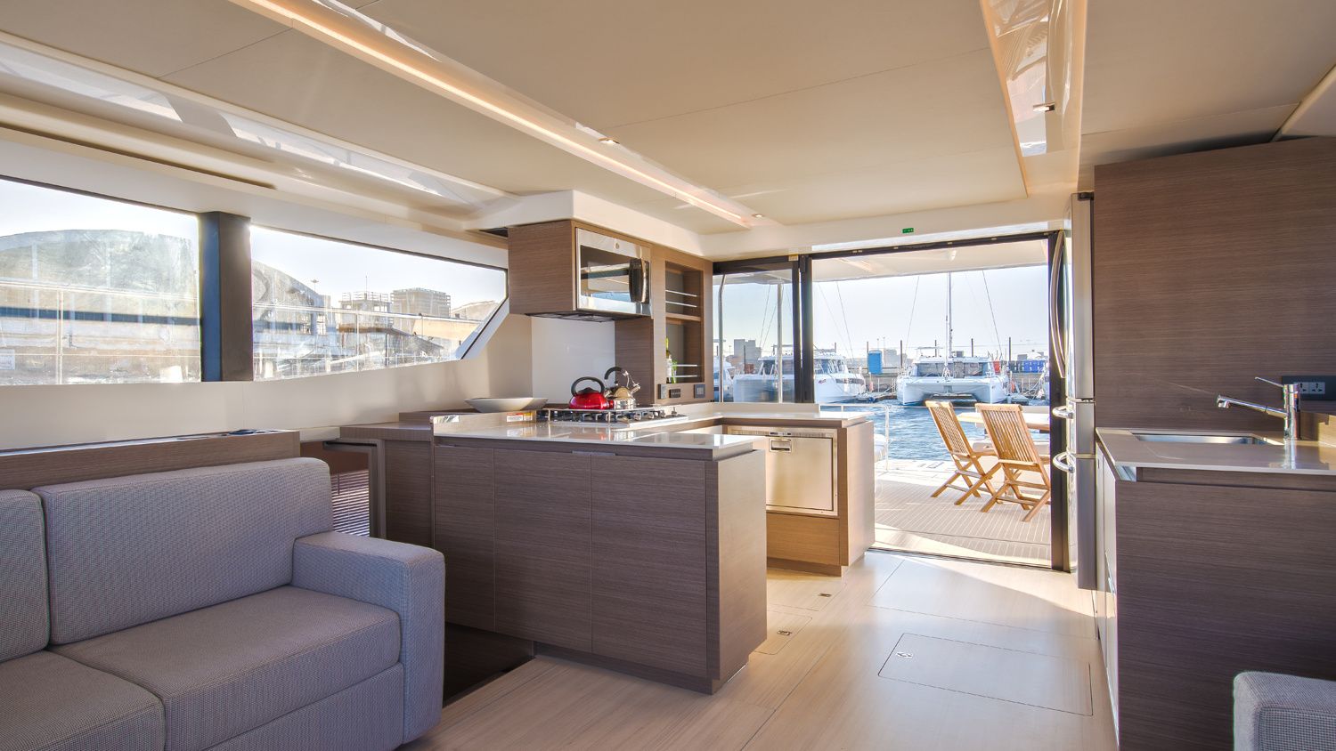 Leopard 53 PC | Moorings 22