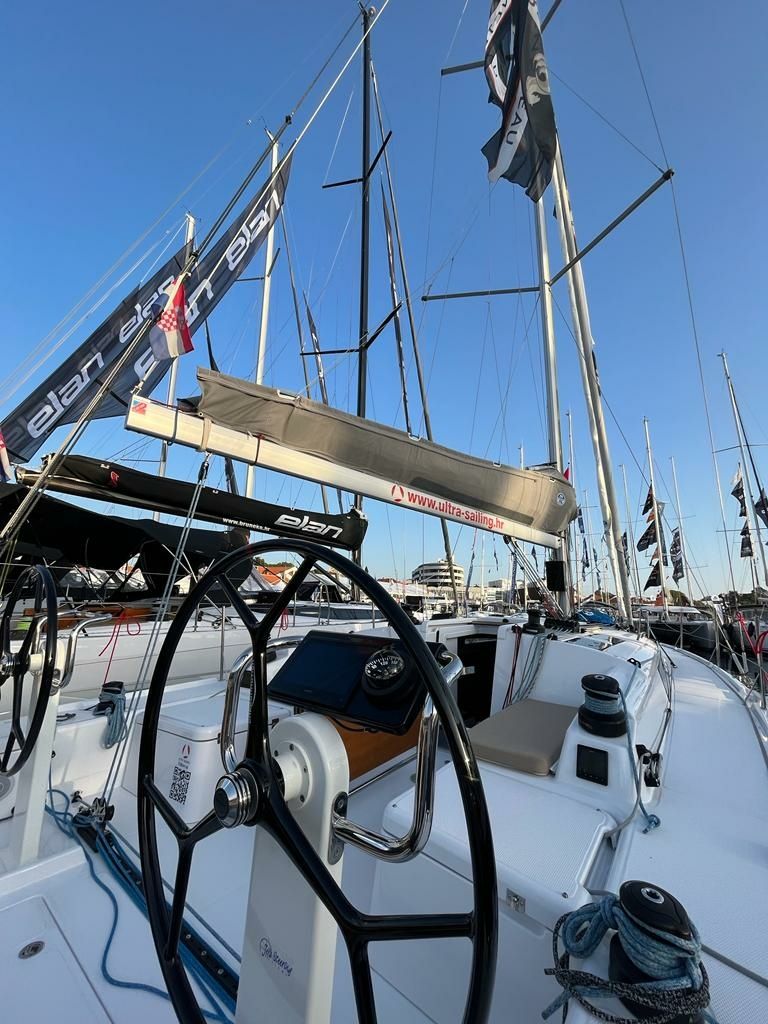Beneteau First 36 | Ultra First