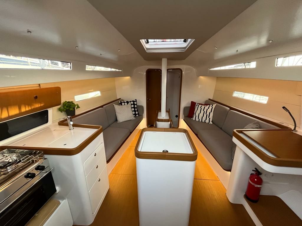 Beneteau First 36 | Ultra First
