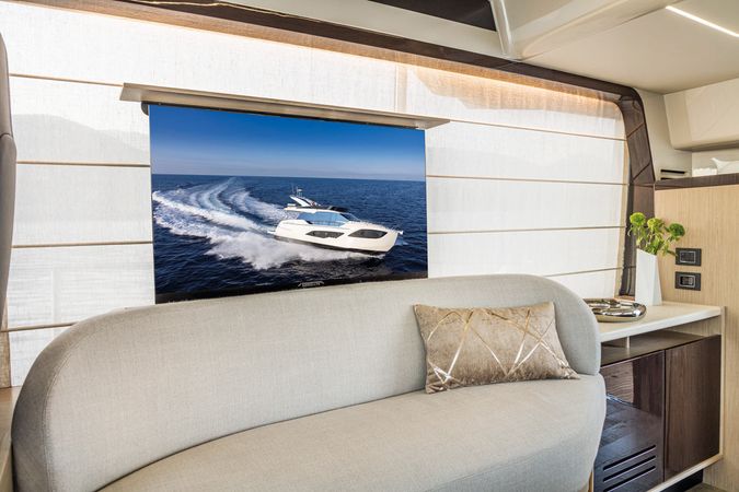 Absolute 47 Fly | Vardo