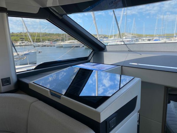 Absolute 47 Fly | Vardo