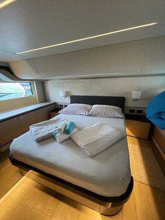 Absolute Navetta 52 | Kairos