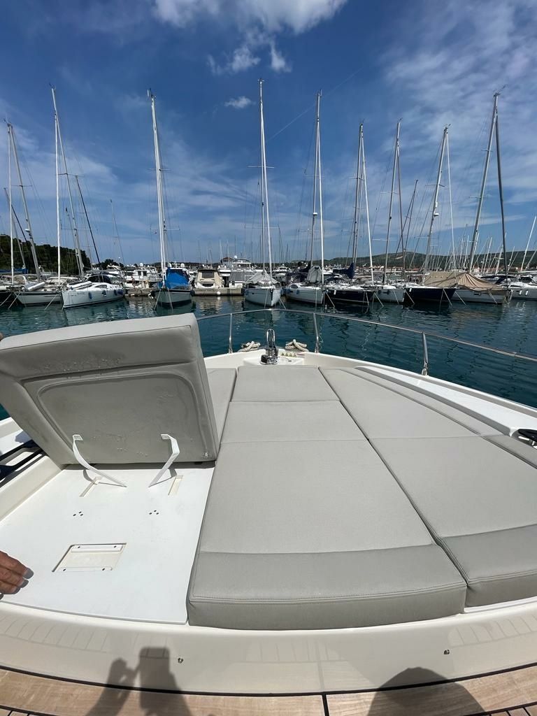 Absolute Navetta 52 | Kairos