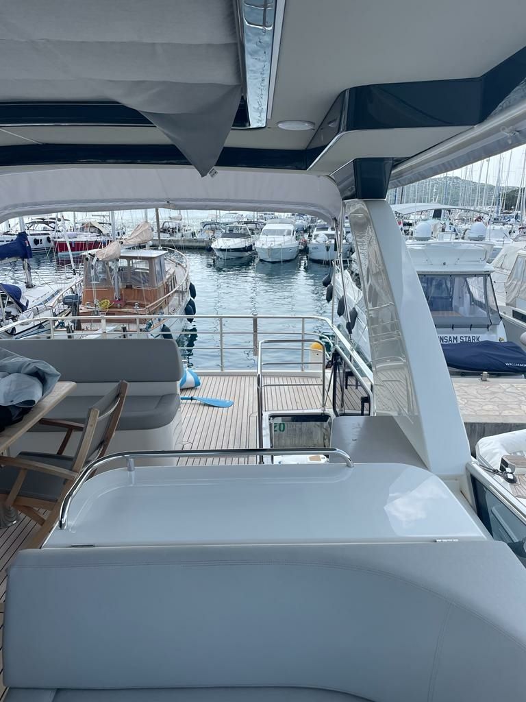 Absolute Navetta 52 | Kairos