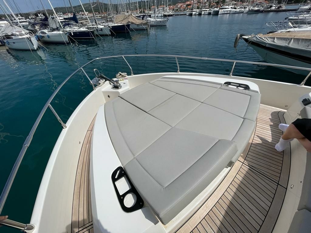 Absolute Navetta 52 | Kairos