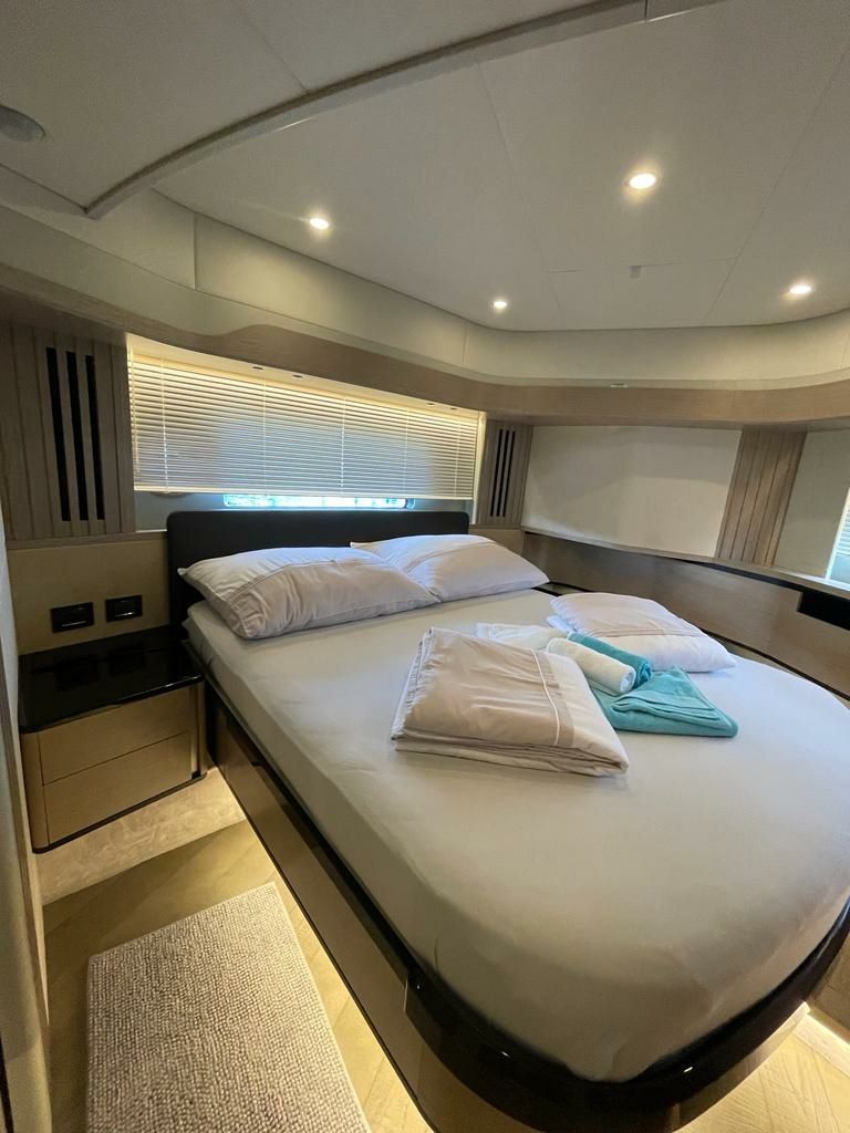 Absolute Navetta 52 | Kairos