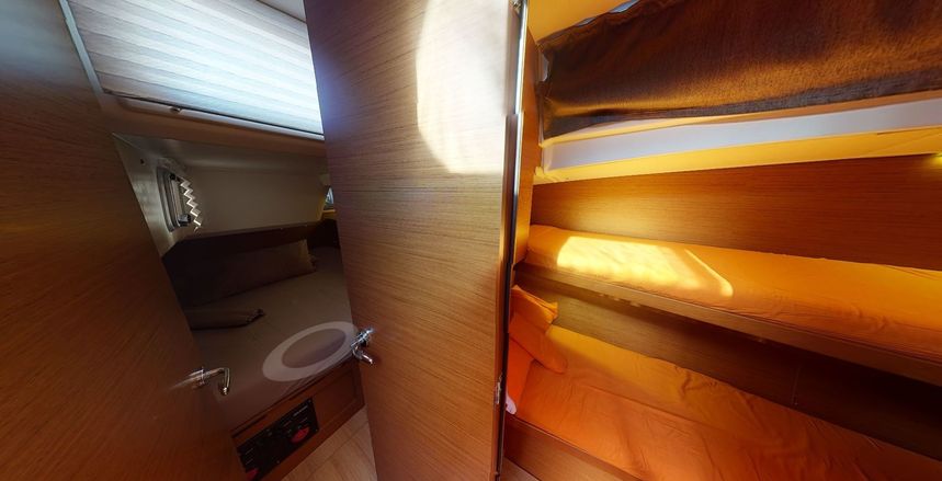 Jeanneau Sun Odyssey 49 | Corcho 14
