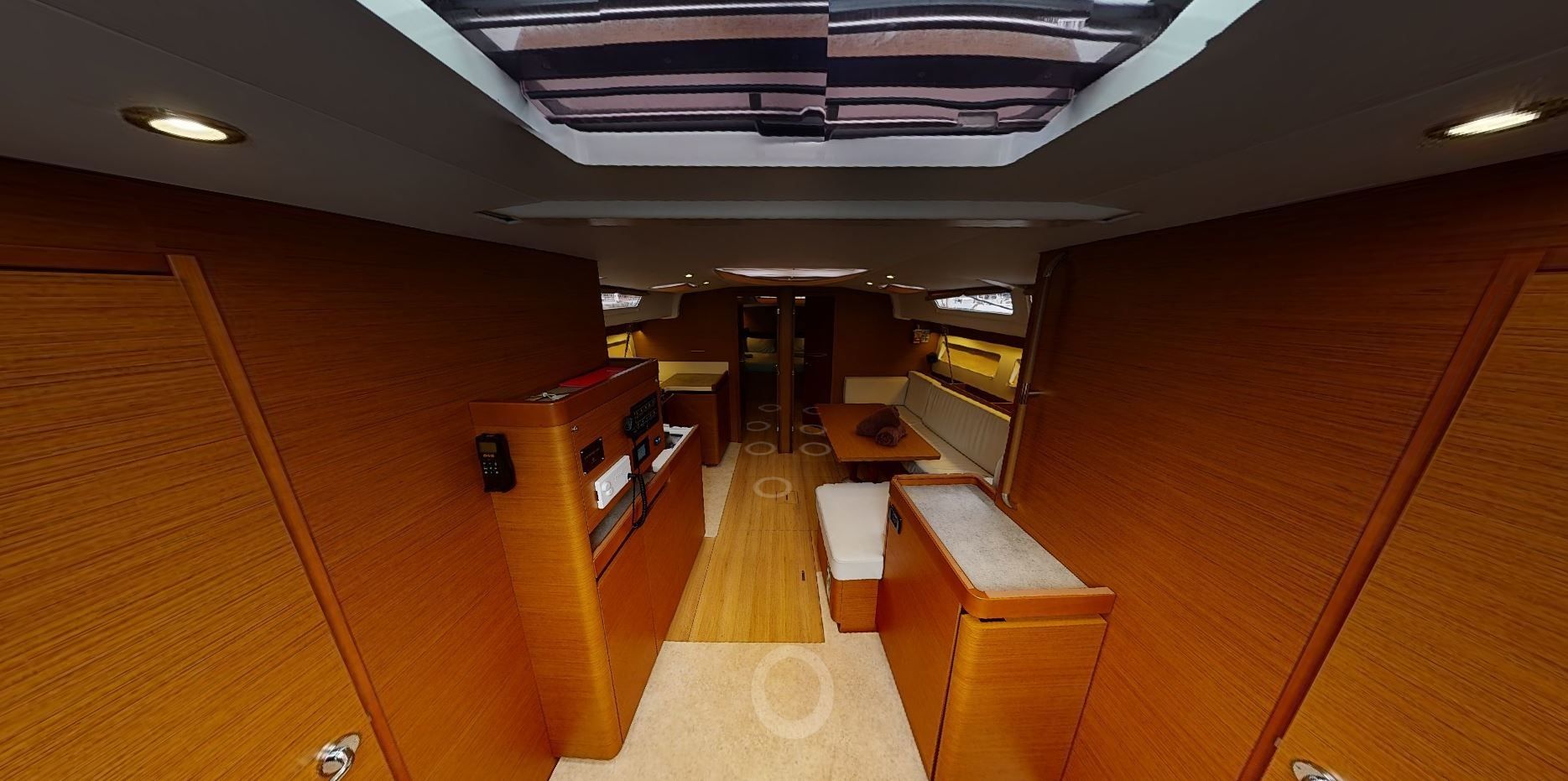 Jeanneau Sun Odyssey 49 | Corcho 14