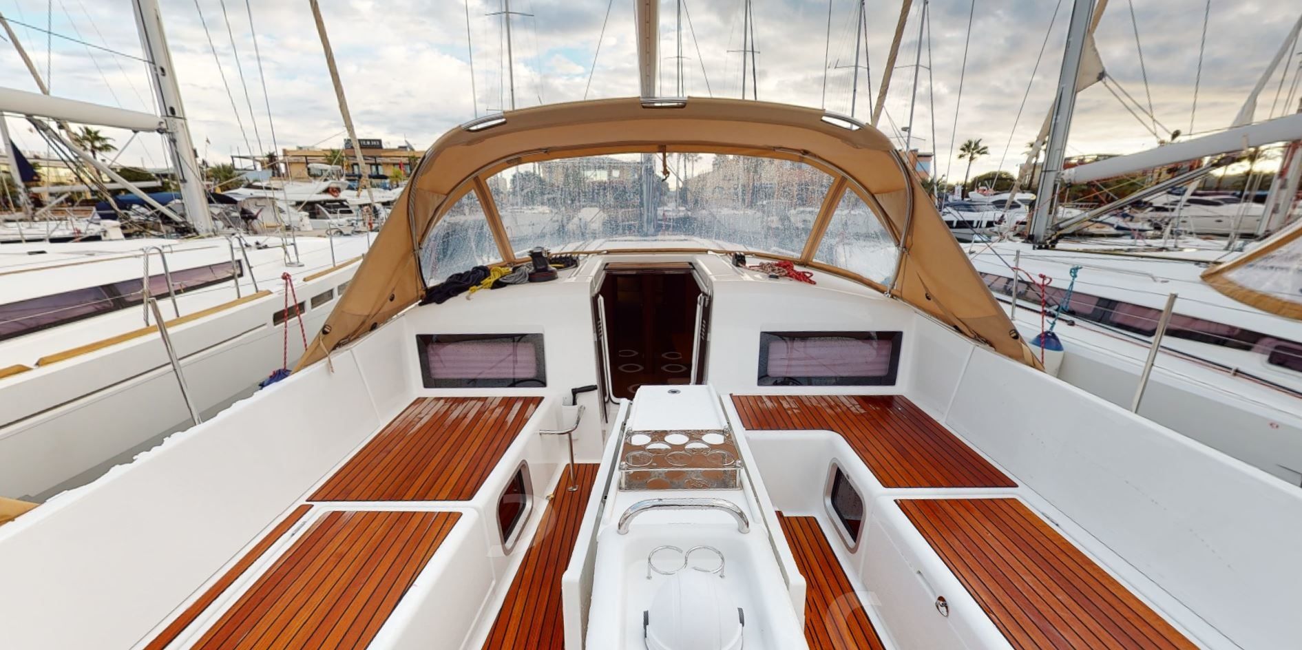 Jeanneau Sun Odyssey 49 | Corcho 14