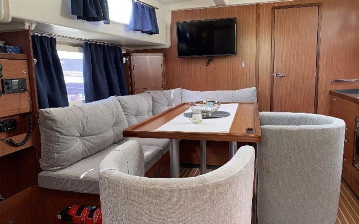 Delphia 1350 | Vamia