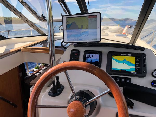 Delphia 1350 | Vamia