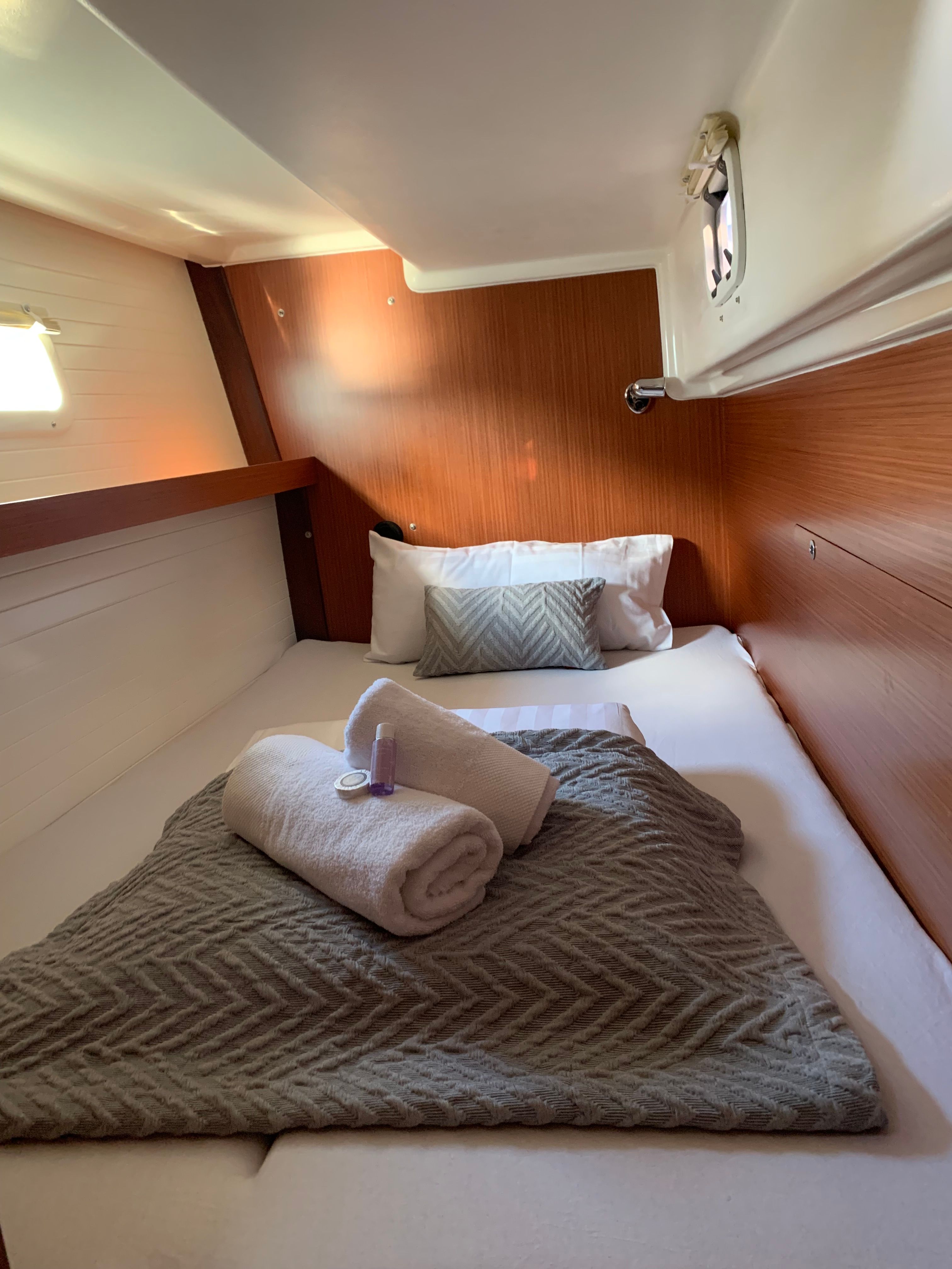 Delphia 1350 | Vamia