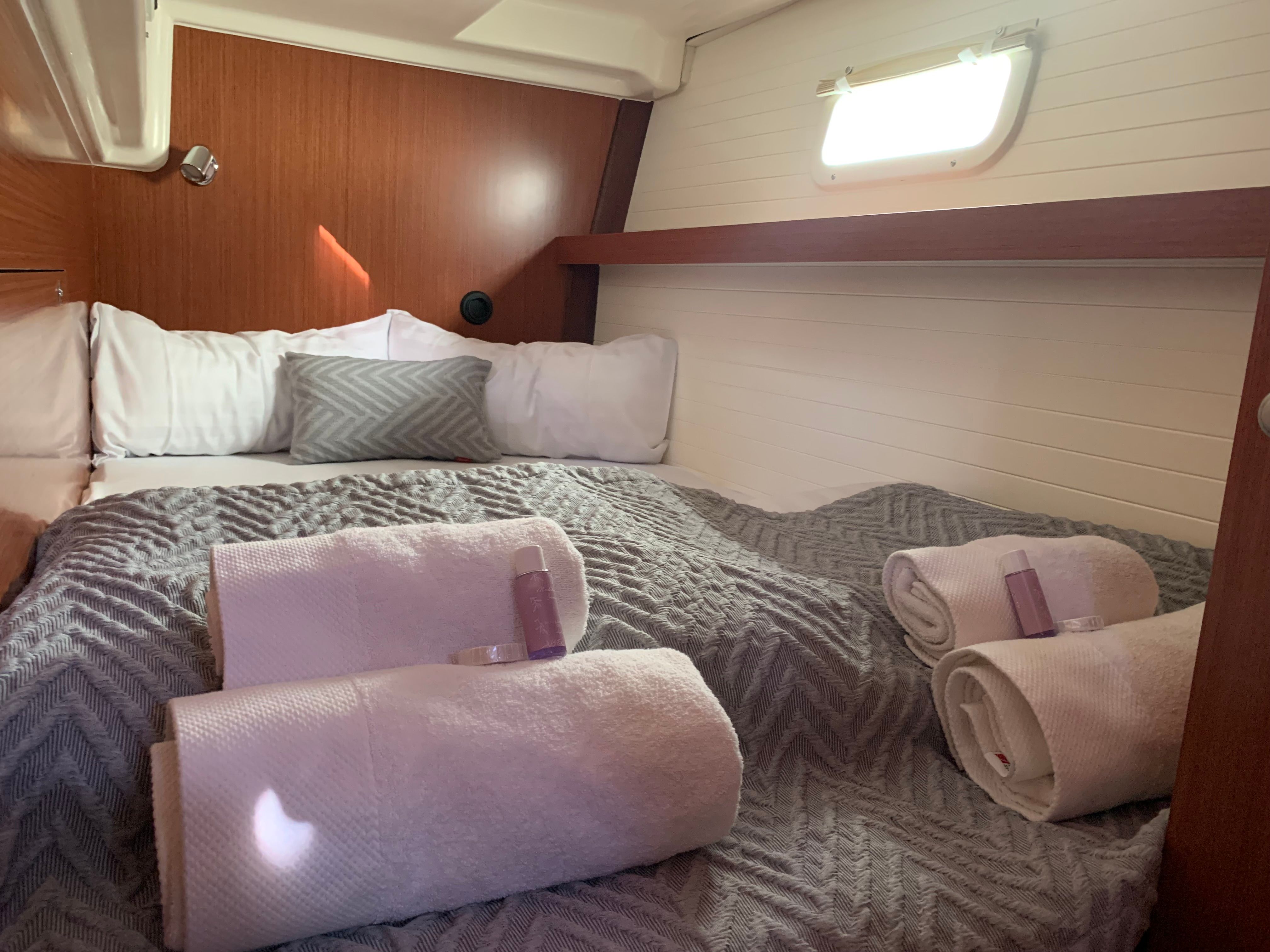 Delphia 1350 | Vamia