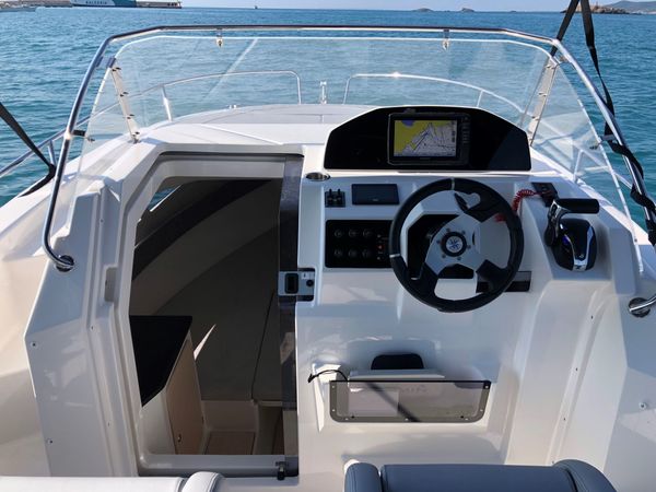 Pacific Craft 700 | Monada