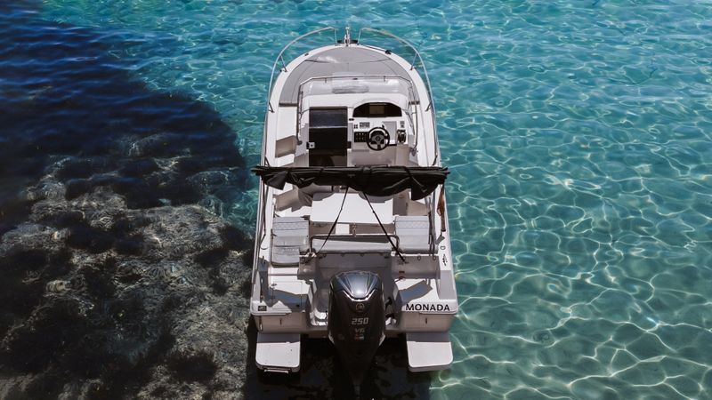 Pacific Craft 700 | Monada