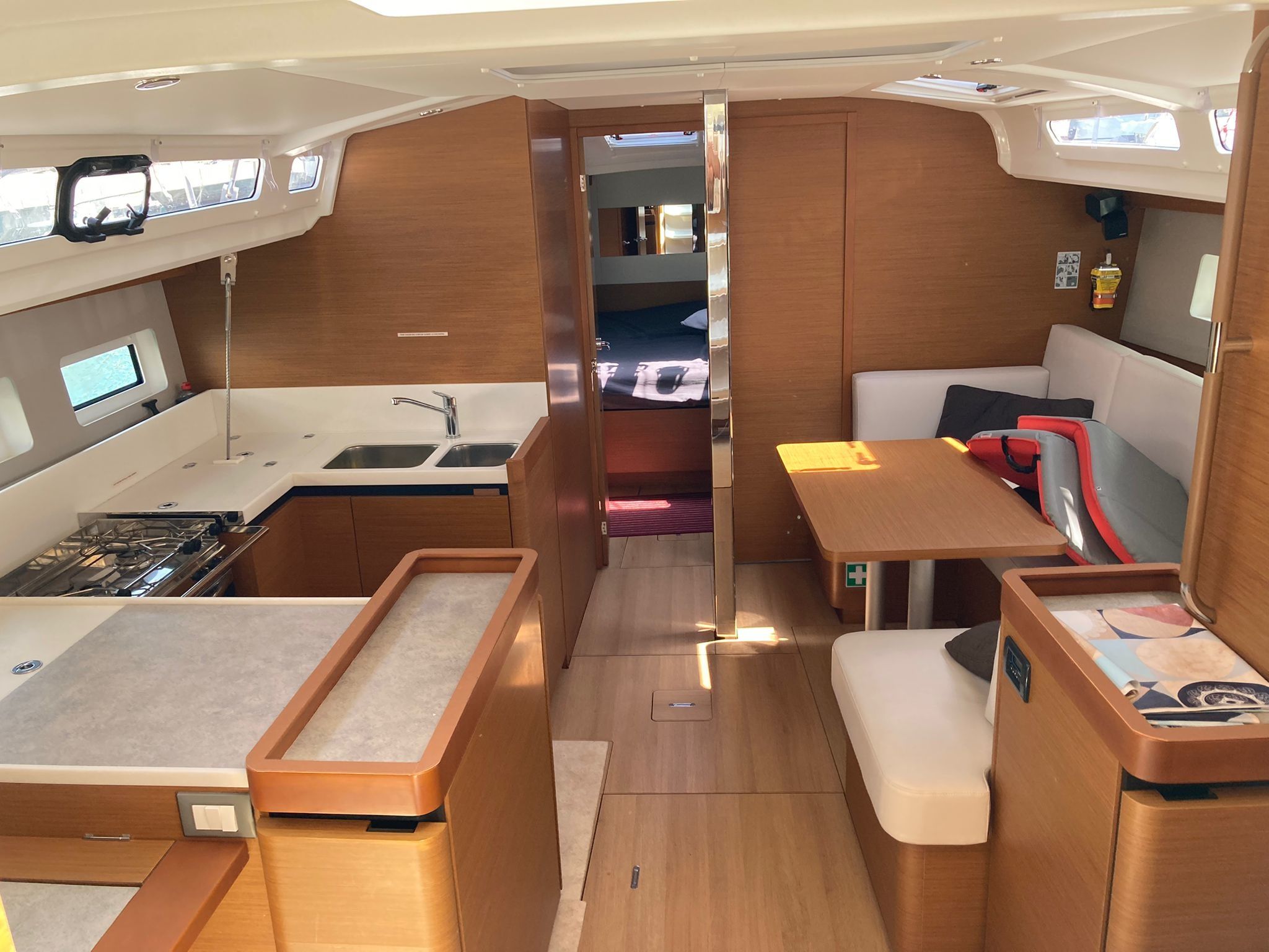 Jeanneau Sun Odyssey 440 | Almanzor