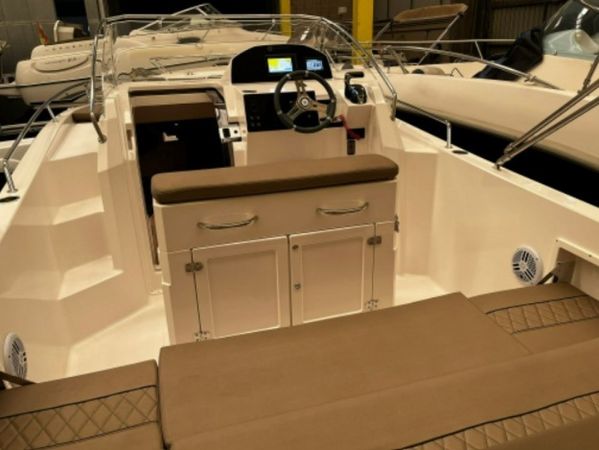 Pacific Craft 750 | Oceans 3