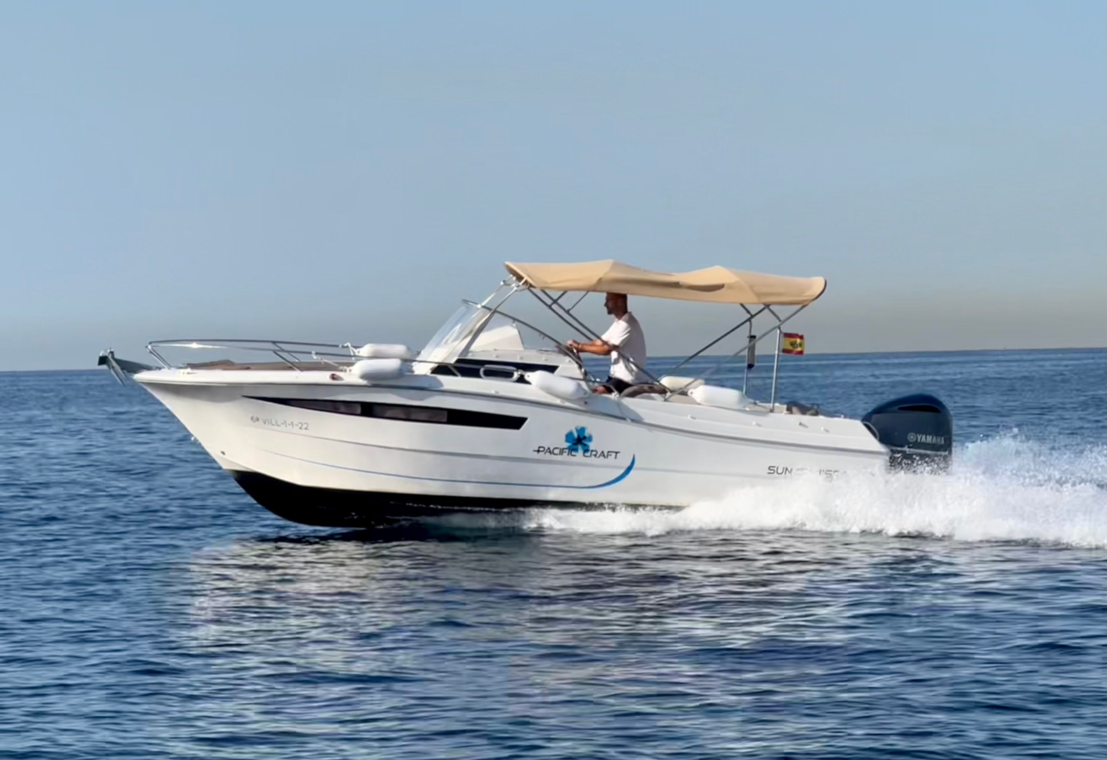 Pacific Craft 750 | Oceans 3