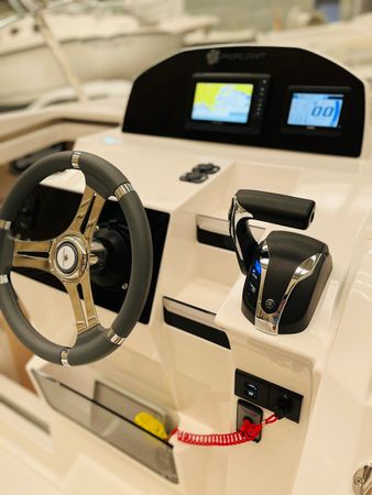 Pacific Craft 750 | Oceans 3