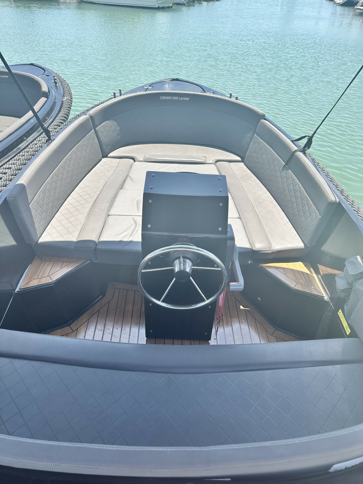 Corsiva 500 | Tender