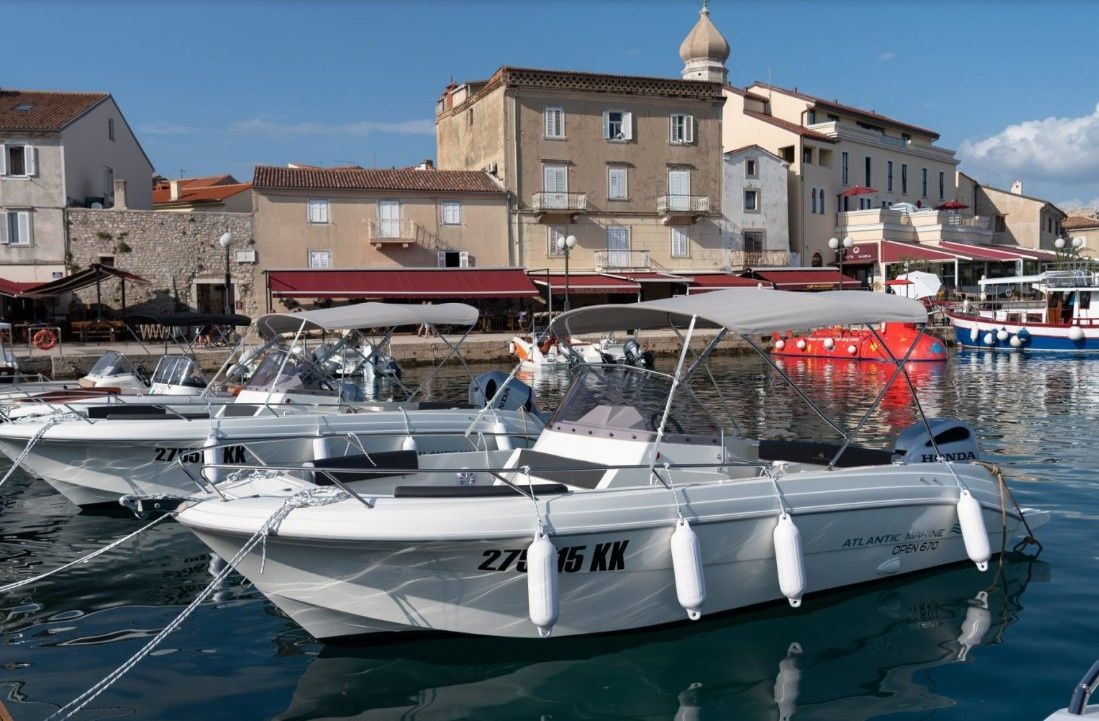 Atlantic Marine 670 | 22