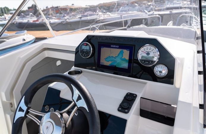 Atlantic Marine 670 | 22