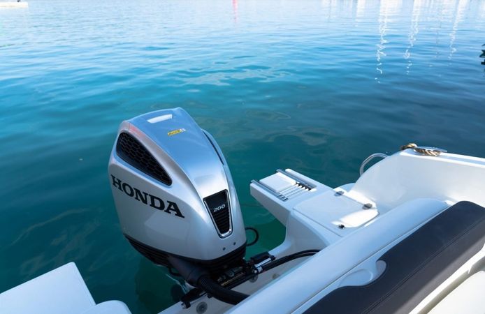 Atlantic Marine 670 | 22