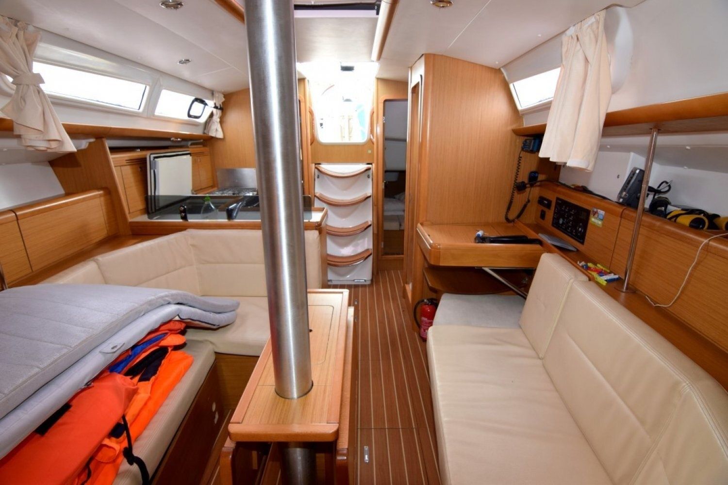Jeanneau Sun Odyssey 36i | Pivo Sat